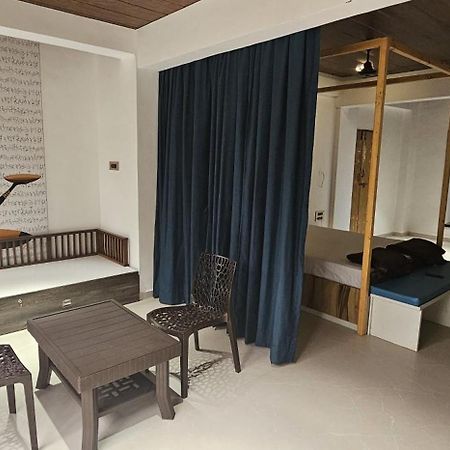 Serene Tranquility Somavadi Exterior photo