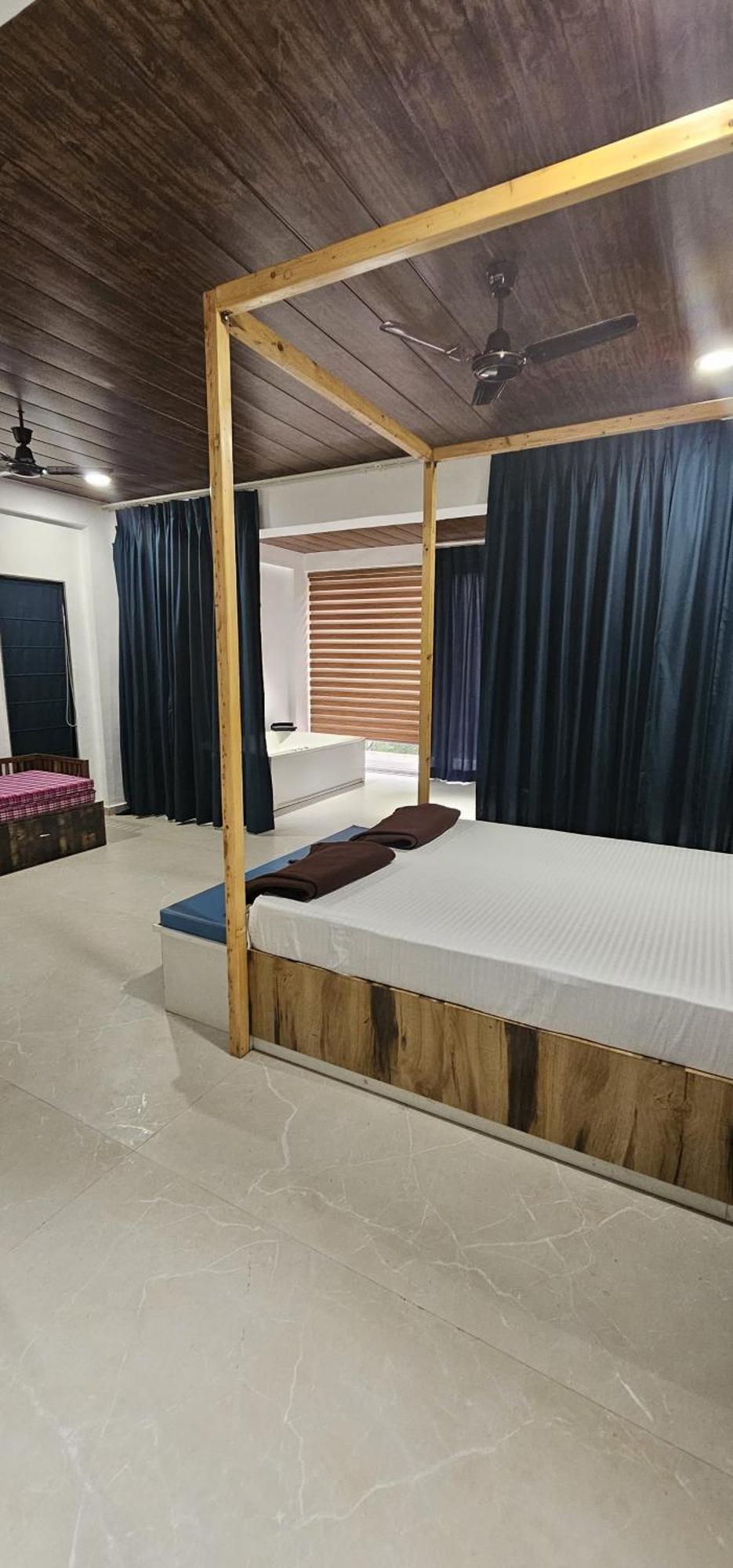 Serene Tranquility Somavadi Exterior photo